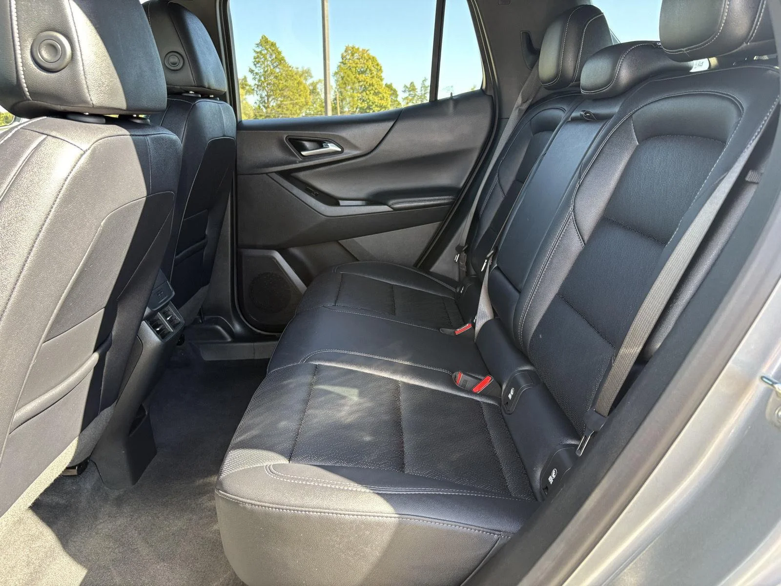 Used 2025 Sterling Gray Metallic Chevrolet AWD LT image 12