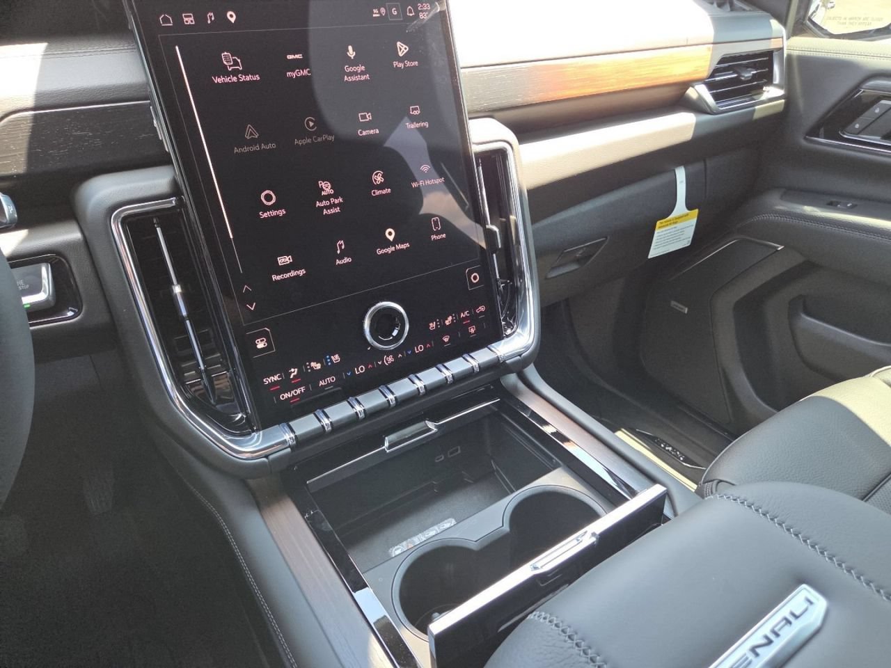 2026 GMC Yukon XL Denali - Photo 38