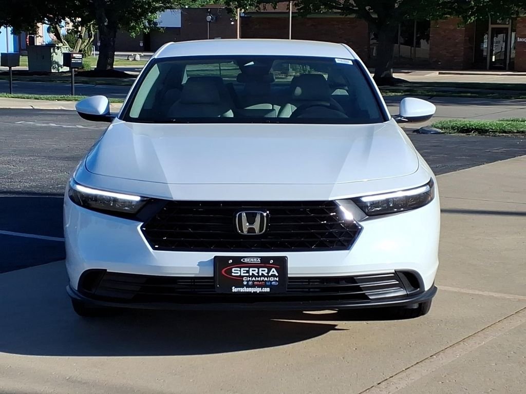 New 2026 Platinum White Pearl Honda LX image 13