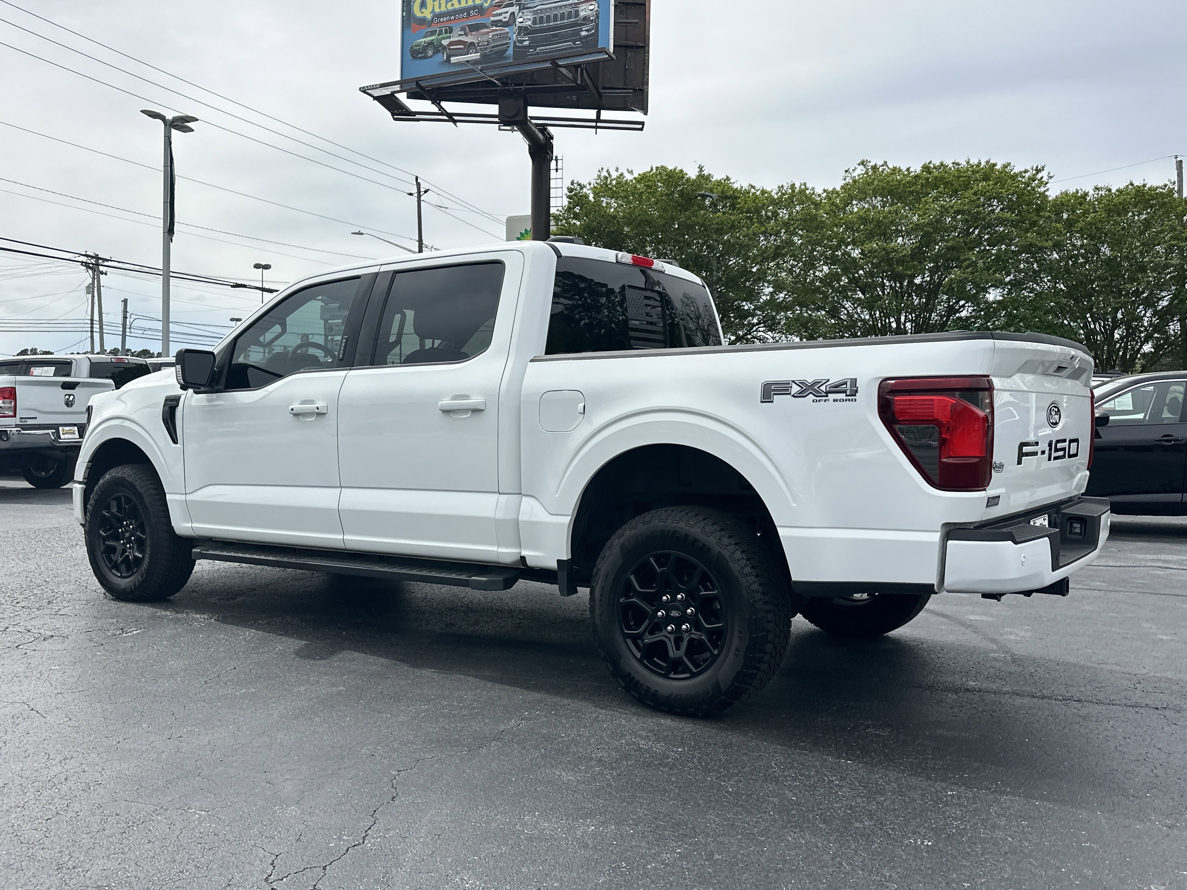 Used 2024 OXFORD WHITE Ford XLT image 6