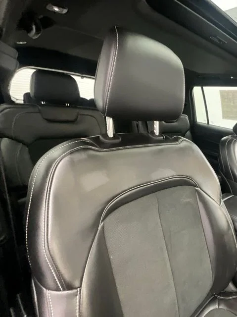 Used 2023 Gray Jeep Altitude image 16