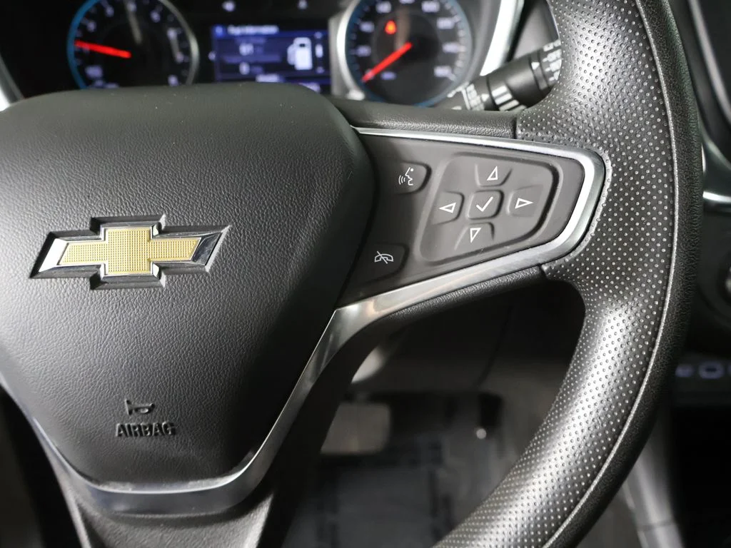 Used 2022 Gray Chevrolet LT image 37