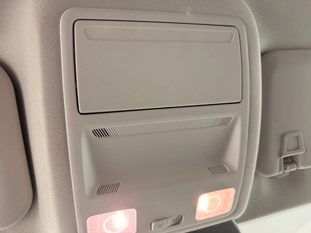 Used 2025 Gray Ford Active image 26