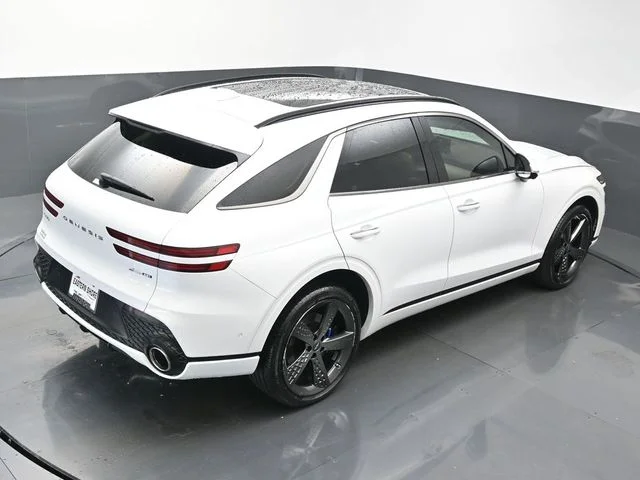 Used 2025 White Genesis 3.5T Sport image 42