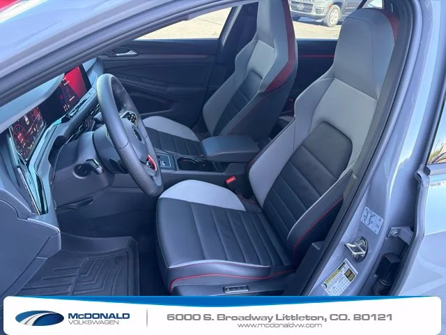 Used 2022 Gray Volkswagen Autobahn image 9