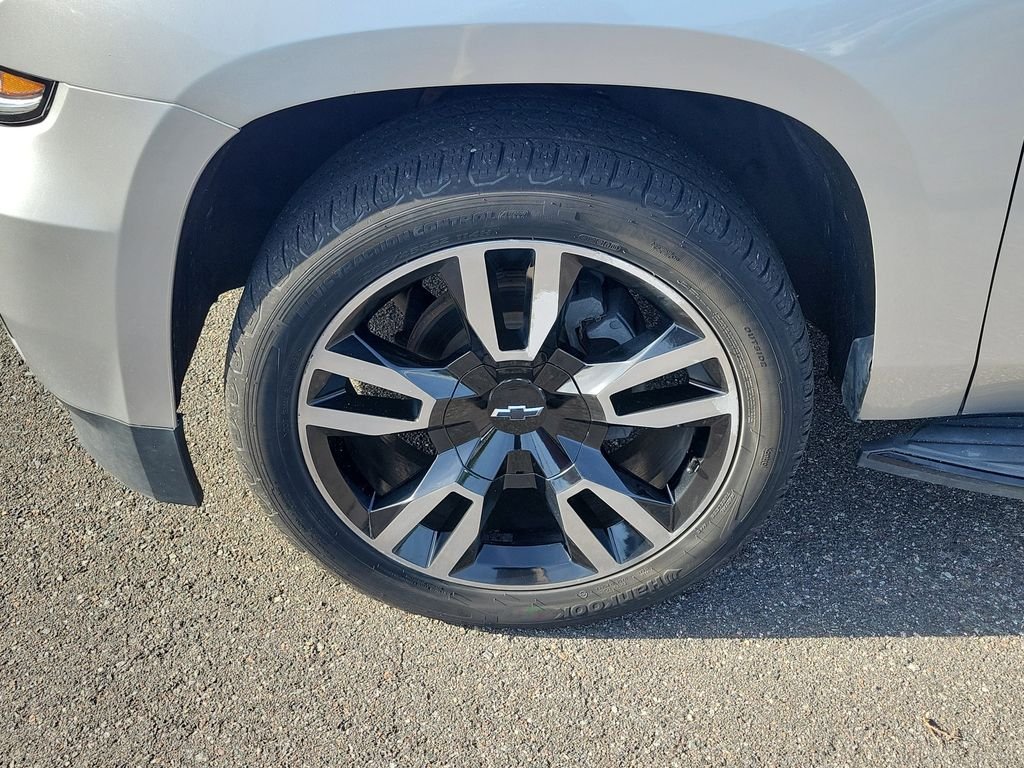 Used 2018 Silver Chevrolet LT image 37