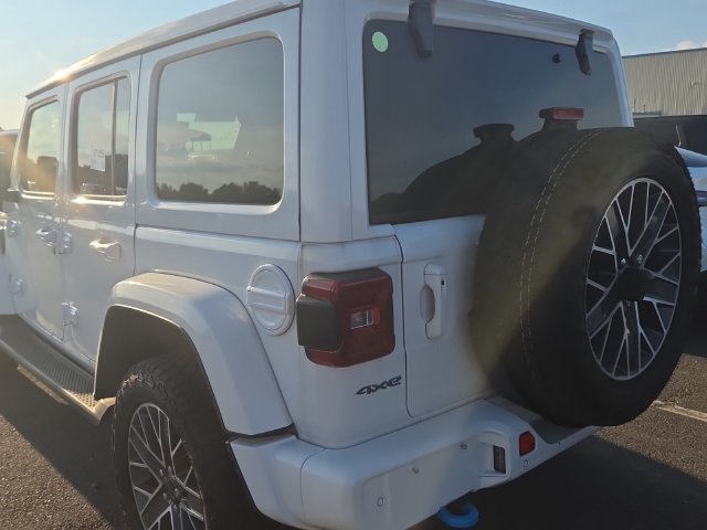 Used 2024 White Jeep High Altitude 4xe image 2