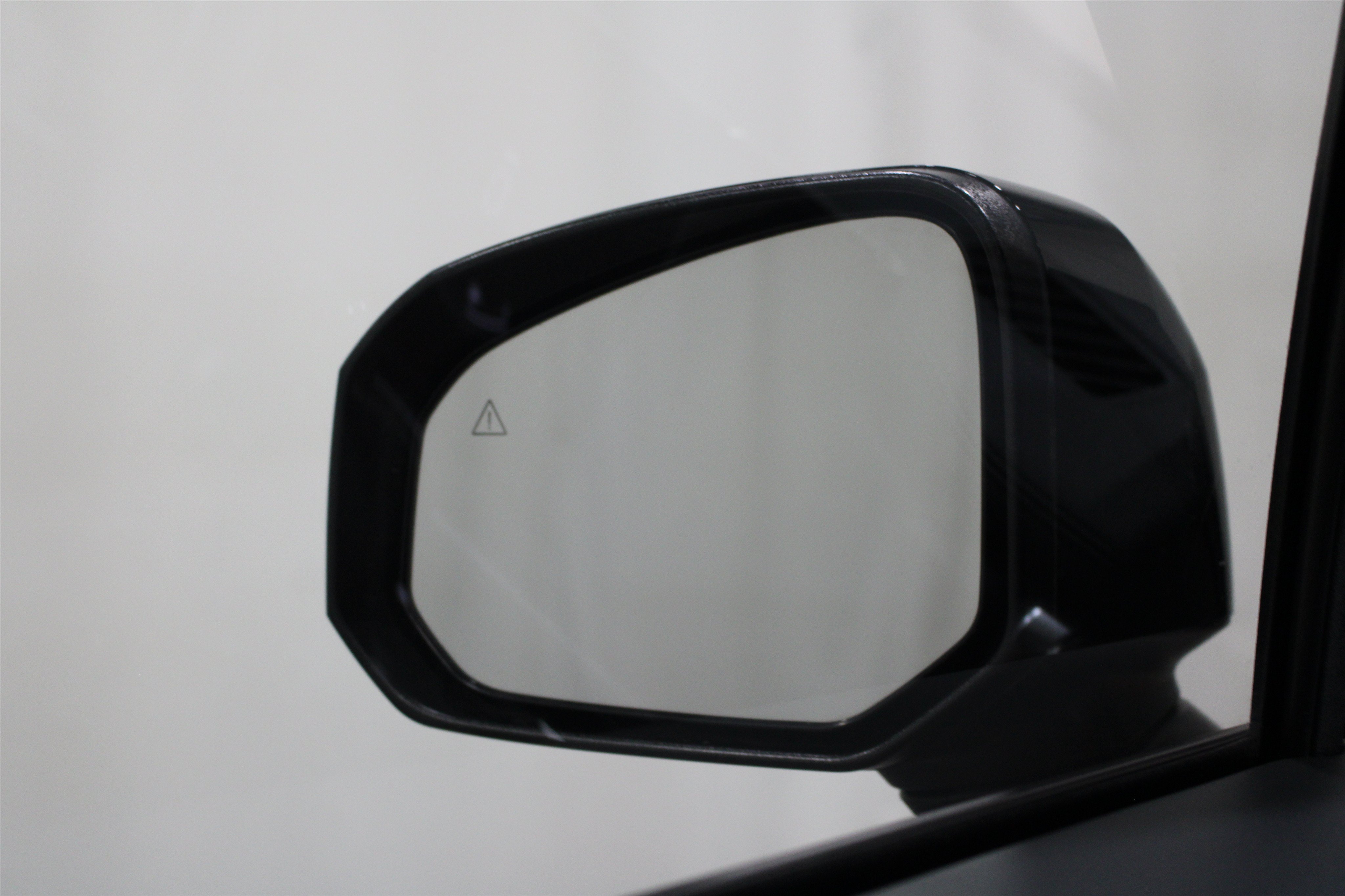 Used 2024 Terracotta Orange Hyundai XRT image 9