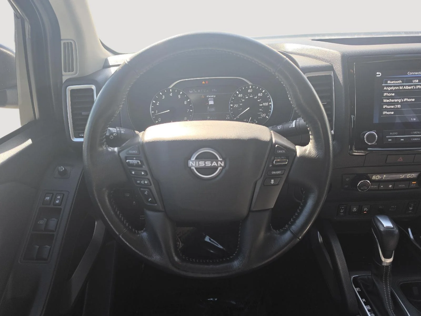 Used 2023 Gray-Samuel Nissan SV image 4