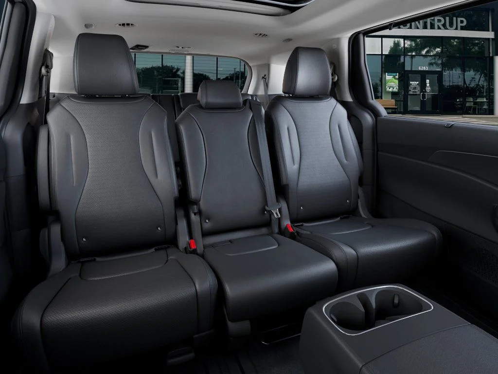 New 2026 Ceramic Silver Kia SX Prestige image 17