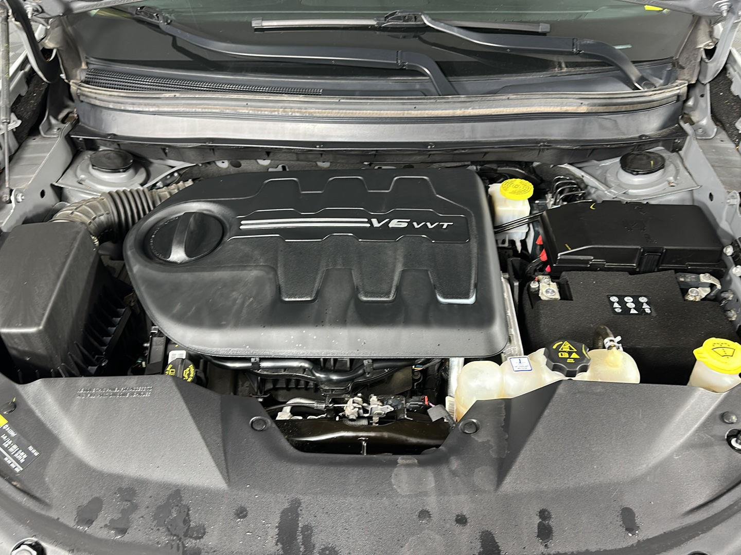 Used 2021 Sting-Gray Clearcoat Jeep Limited image 11