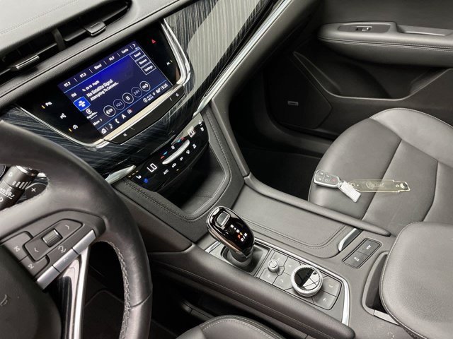 Used 2023 Argent Silver Metallic Cadillac AWD Premium Luxury image 18