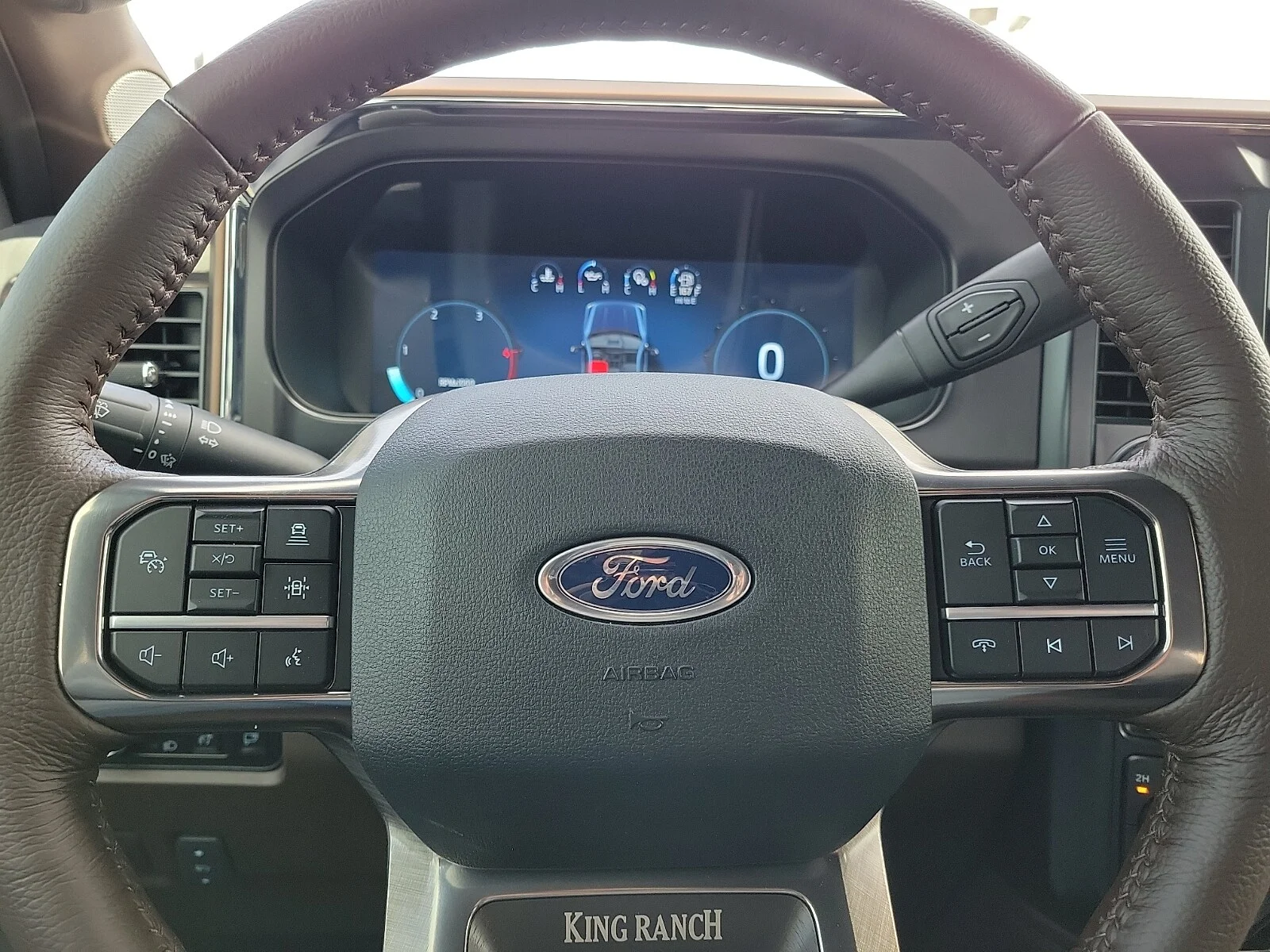 New 2026 Star White Metallic Tri-Coat Ford F-250&reg; King Ranch&reg; image 17