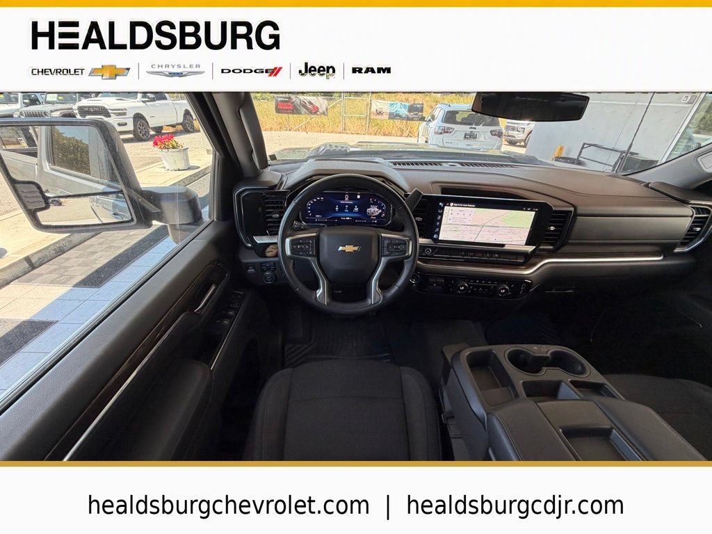Used 2025 Sterling Gray Metallic Chevrolet LT image 15