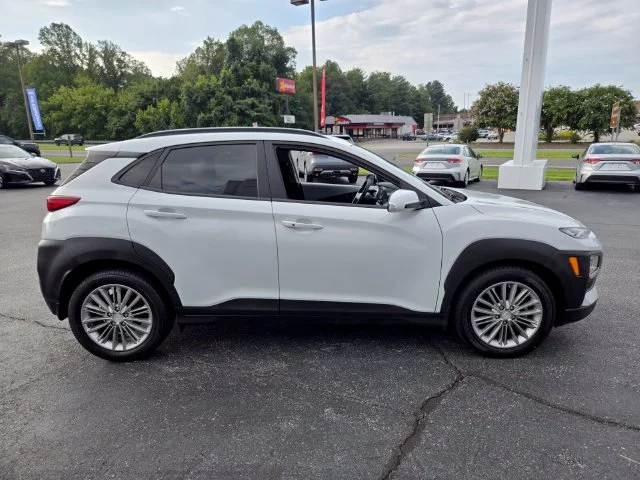 Used 2020 White Hyundai SEL image 10