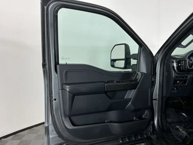 Used 2023 Gray Ford XLT image 16