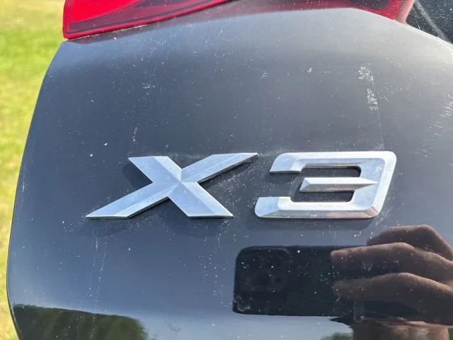 Used 2020 Black BMW xDrive30i image 30