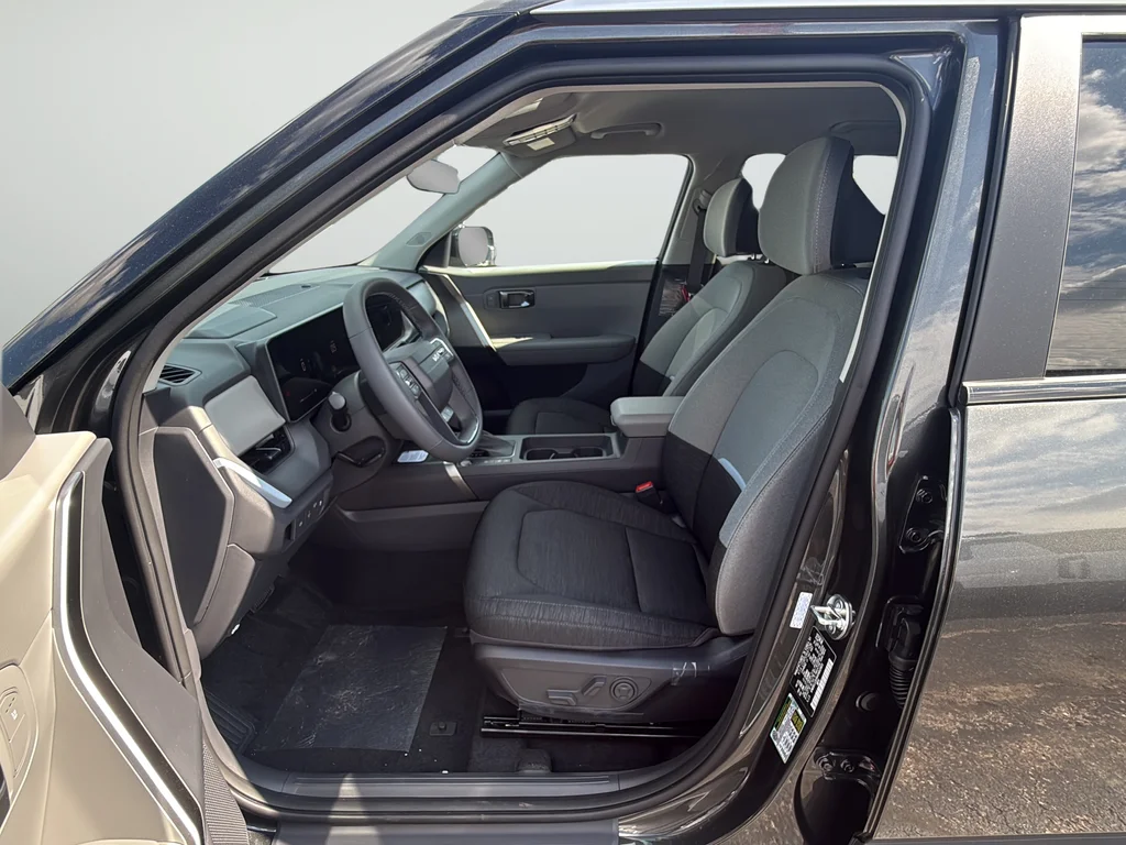 New 2027 Gray Kia S image 10