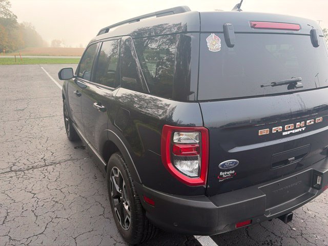 Used 2021 Blue Metallic Ford Outer Banks image 13