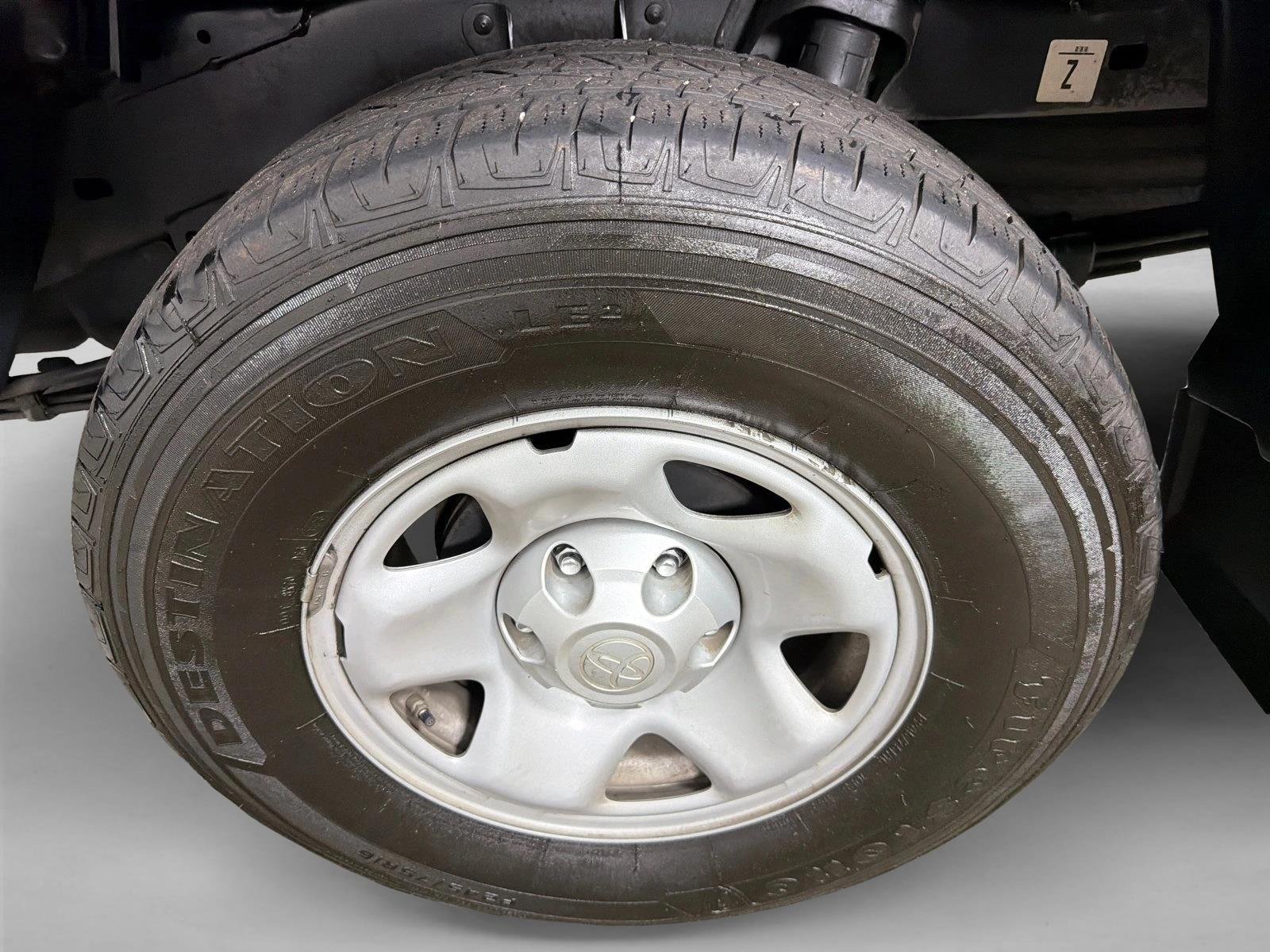 Used 2023 Magnetic Gray Metallic Toyota SR5 image 19