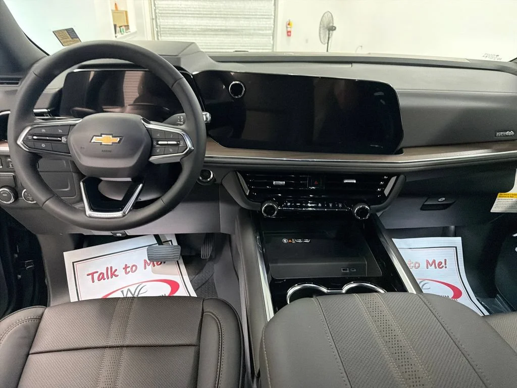 New 2026 Black Chevrolet High Country image 14