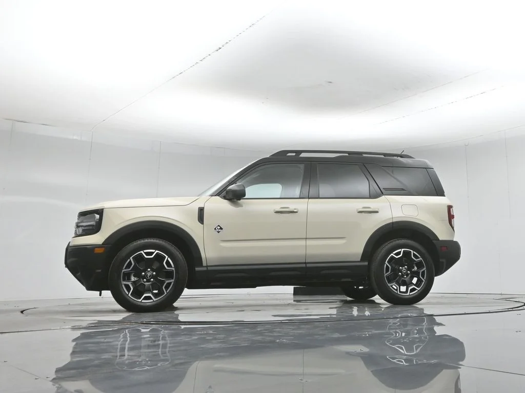 Certified Used 2025 Beige Ford Outer Banks image 53