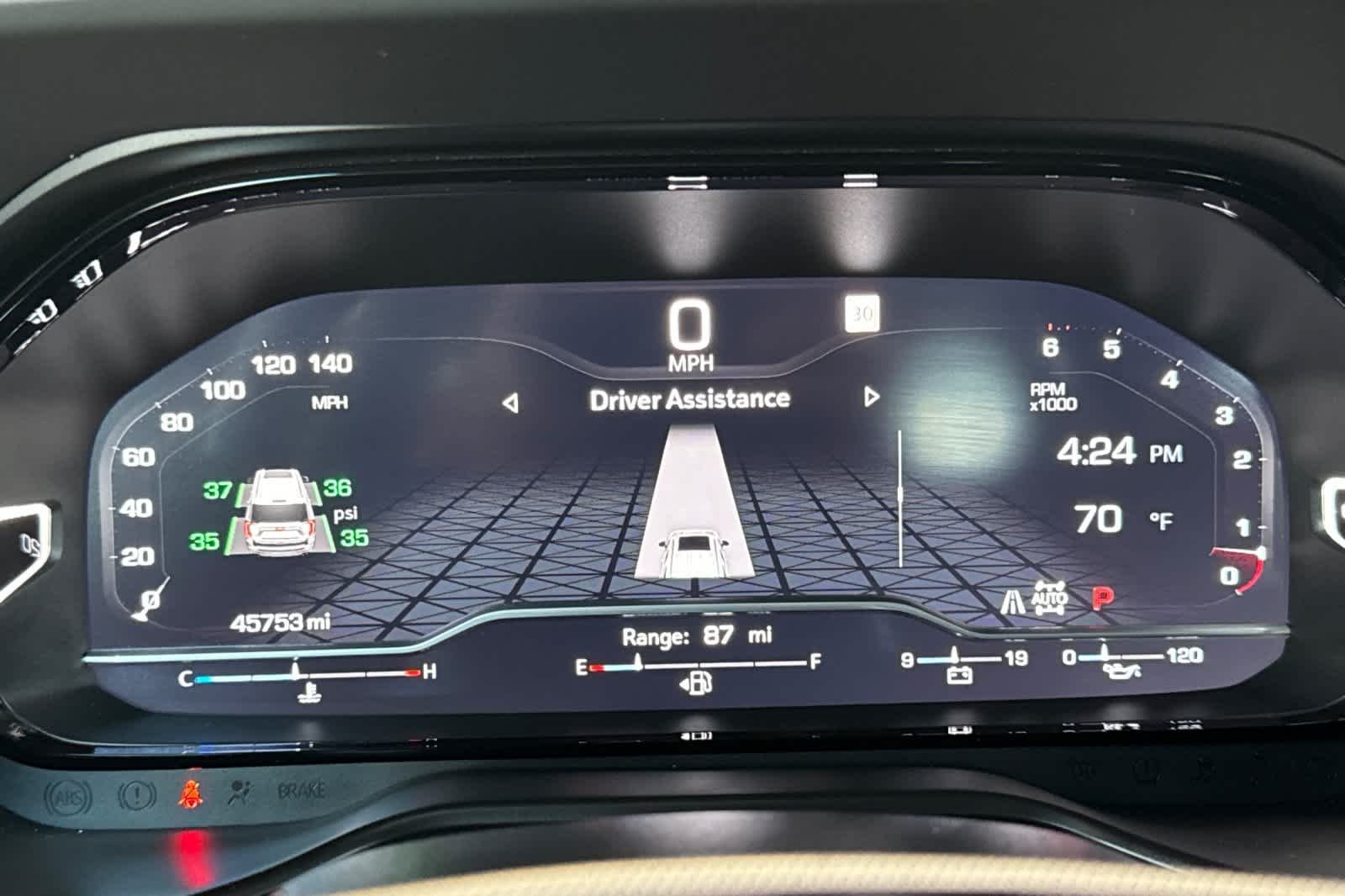Used 2022 White Frost Tricoat GMC Denali image 31
