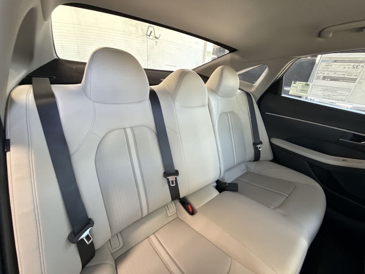 New 2026 Aero Silver Hyundai SE image 26