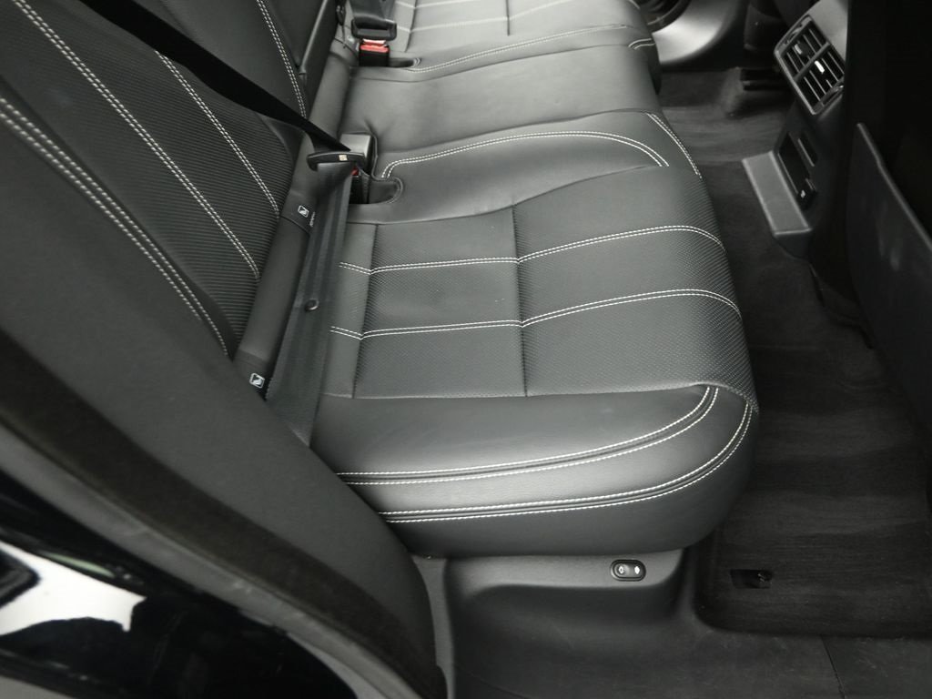 2019 LAND ROVER RANGE ROVER VELAR - Image 25