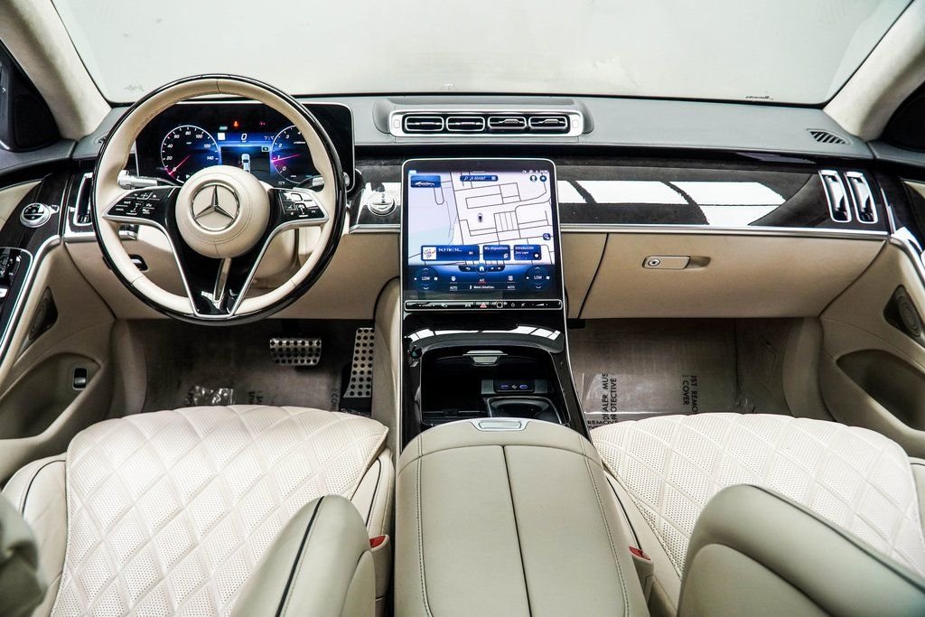 Used 2023 Gray Mercedes-Benz S 580 image 5