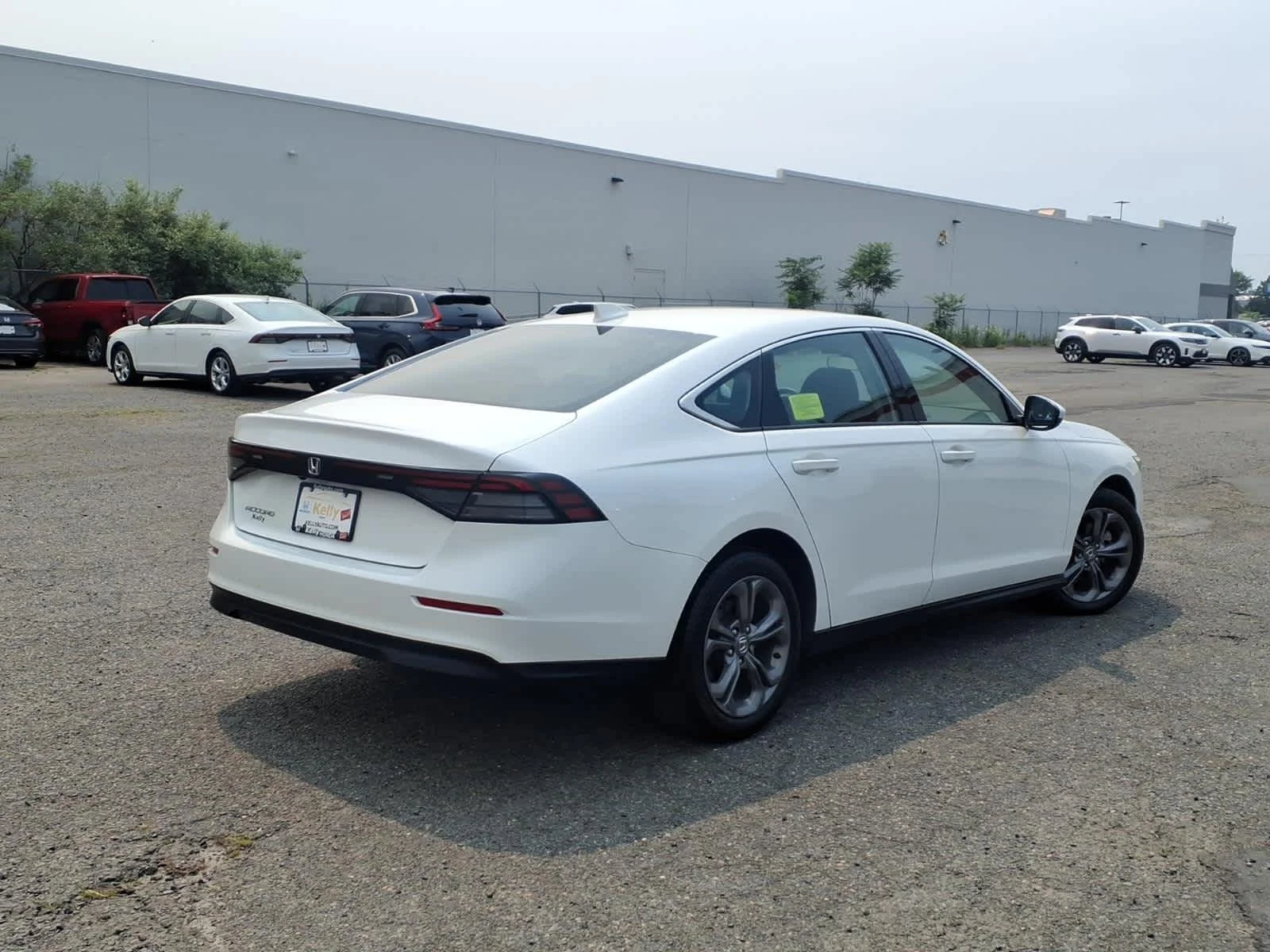 Certified Used 2024 Platinum White Pearl Honda EX image 5