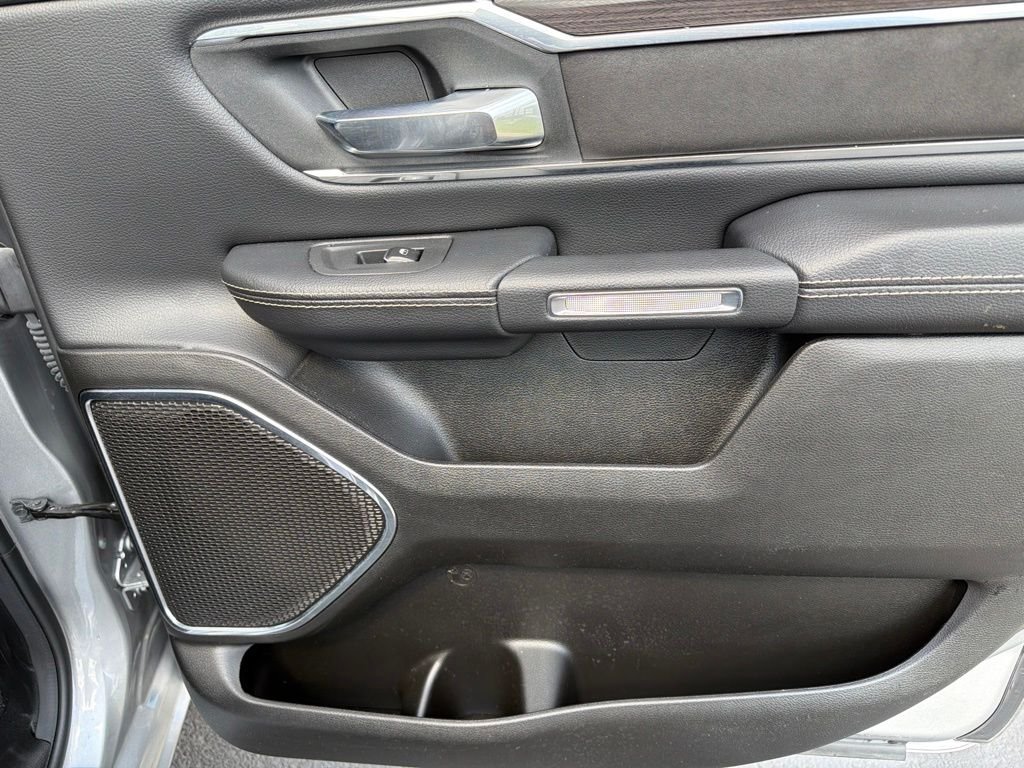 Used 2025 Silver Ram Laramie image 18