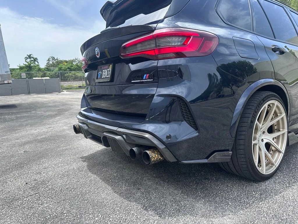 Used 2022 Black BMW Competition image 24