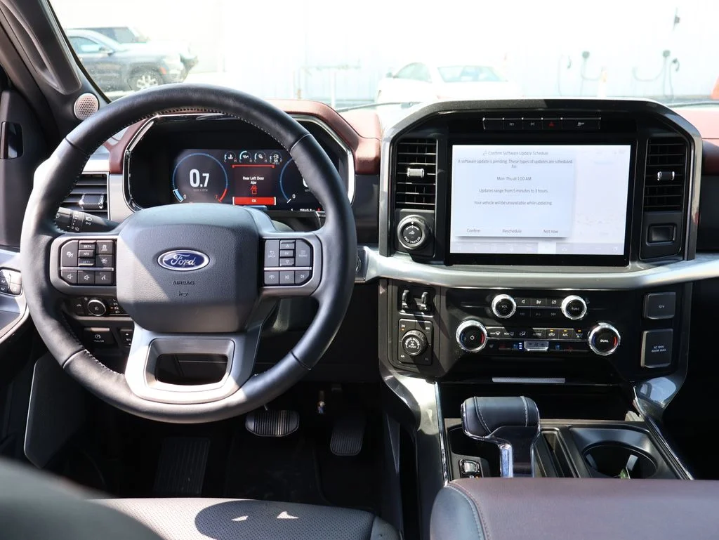 Used 2022 Silver Ford Lariat image 17