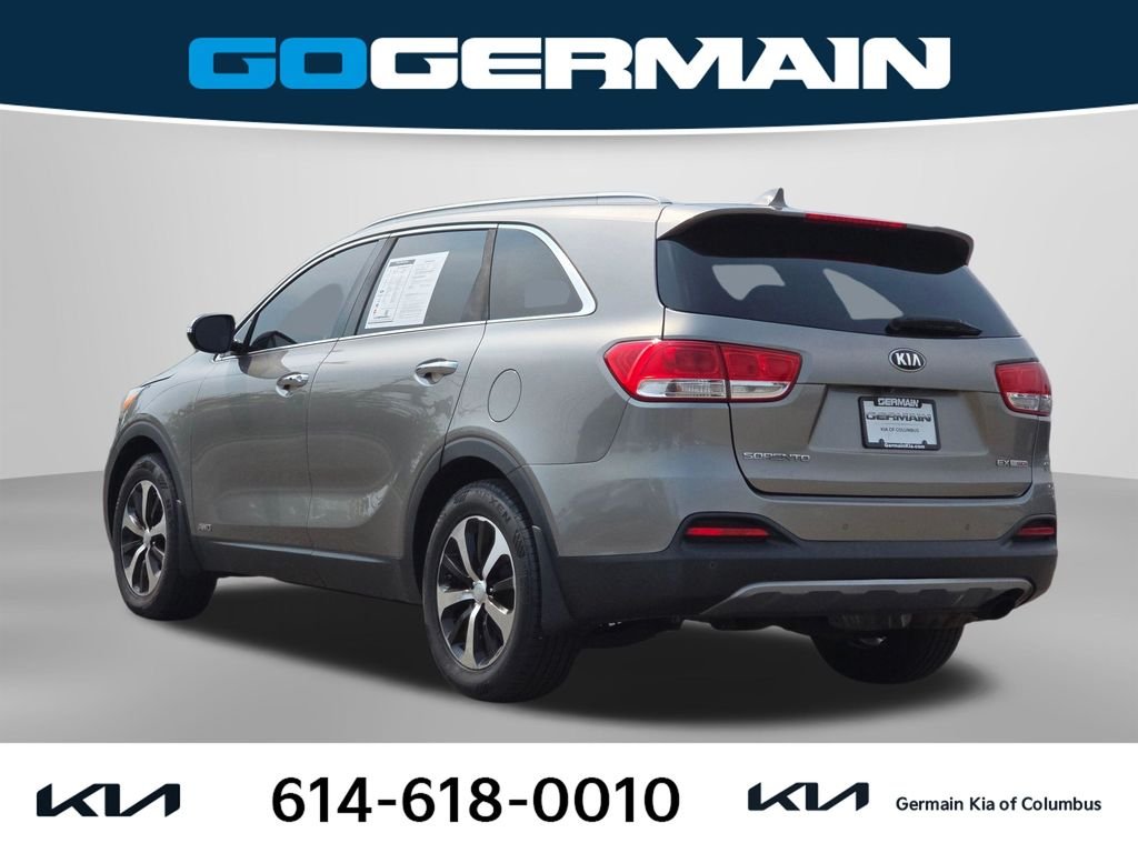 Used 2017 Silver Kia EX image 10