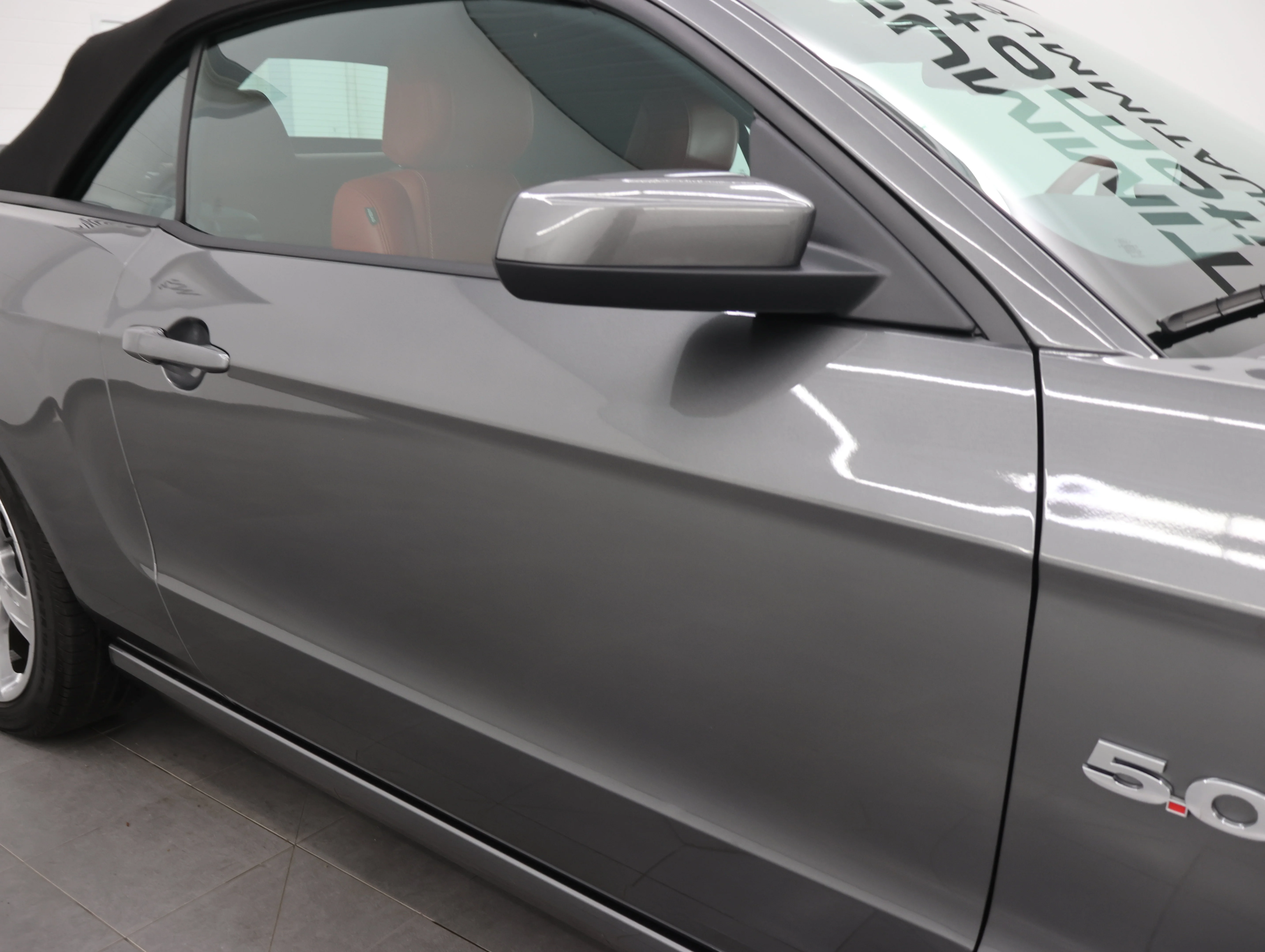 Used 2014 Sterling Gray Metallic Ford GT Premium image 22