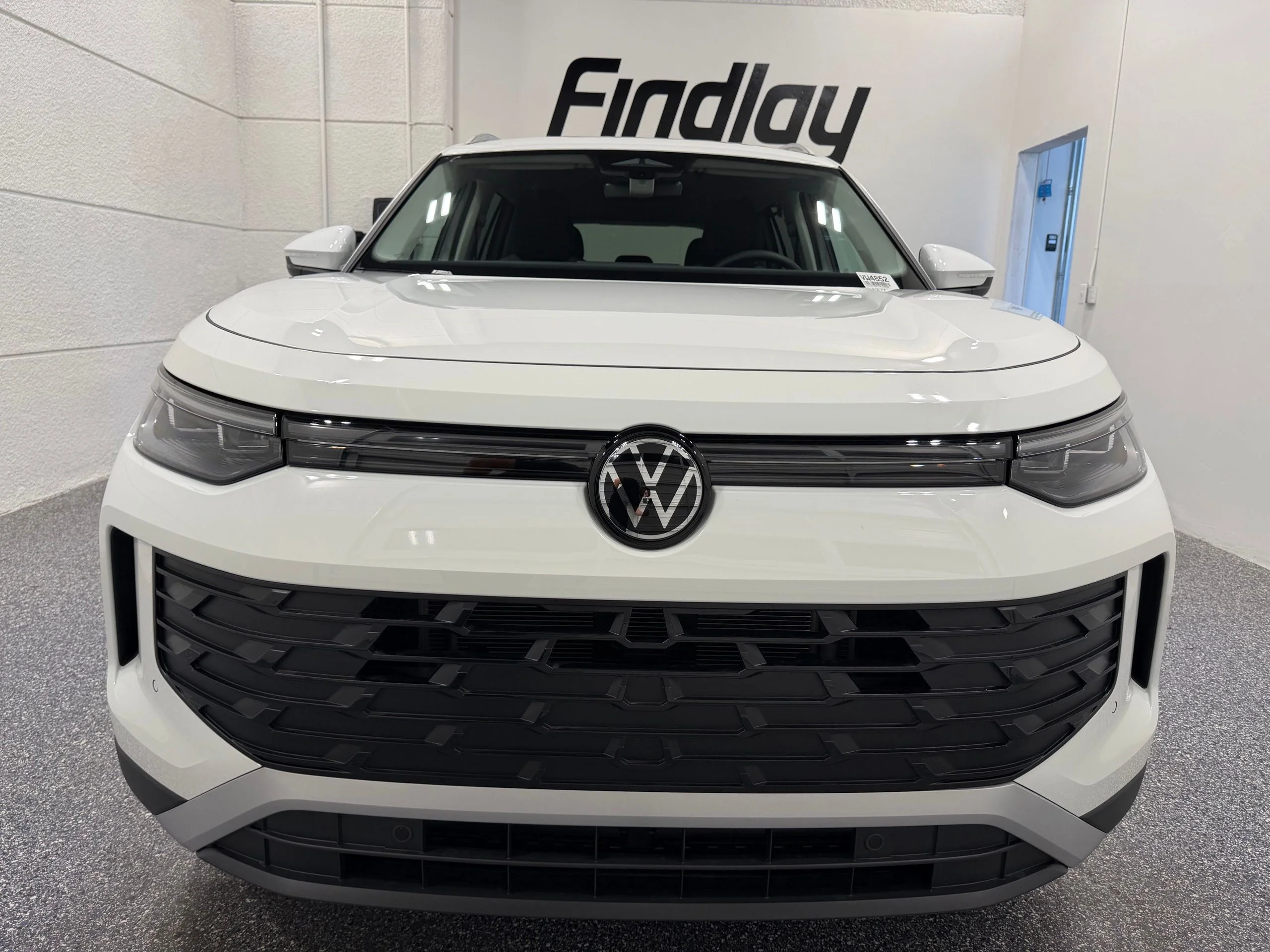 New 2026 White Volkswagen 2.0T S image 10