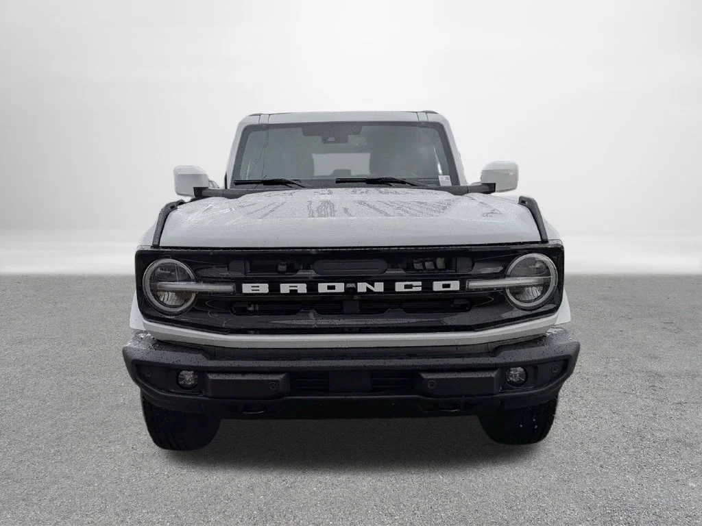 New 2026 Oxford White Ford Outer Banks® image 8