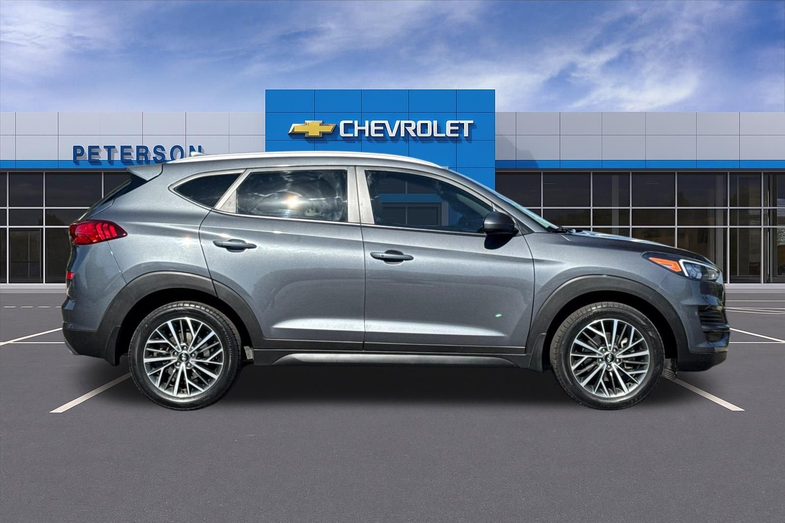 Used 2019 Gray Hyundai SEL image 3