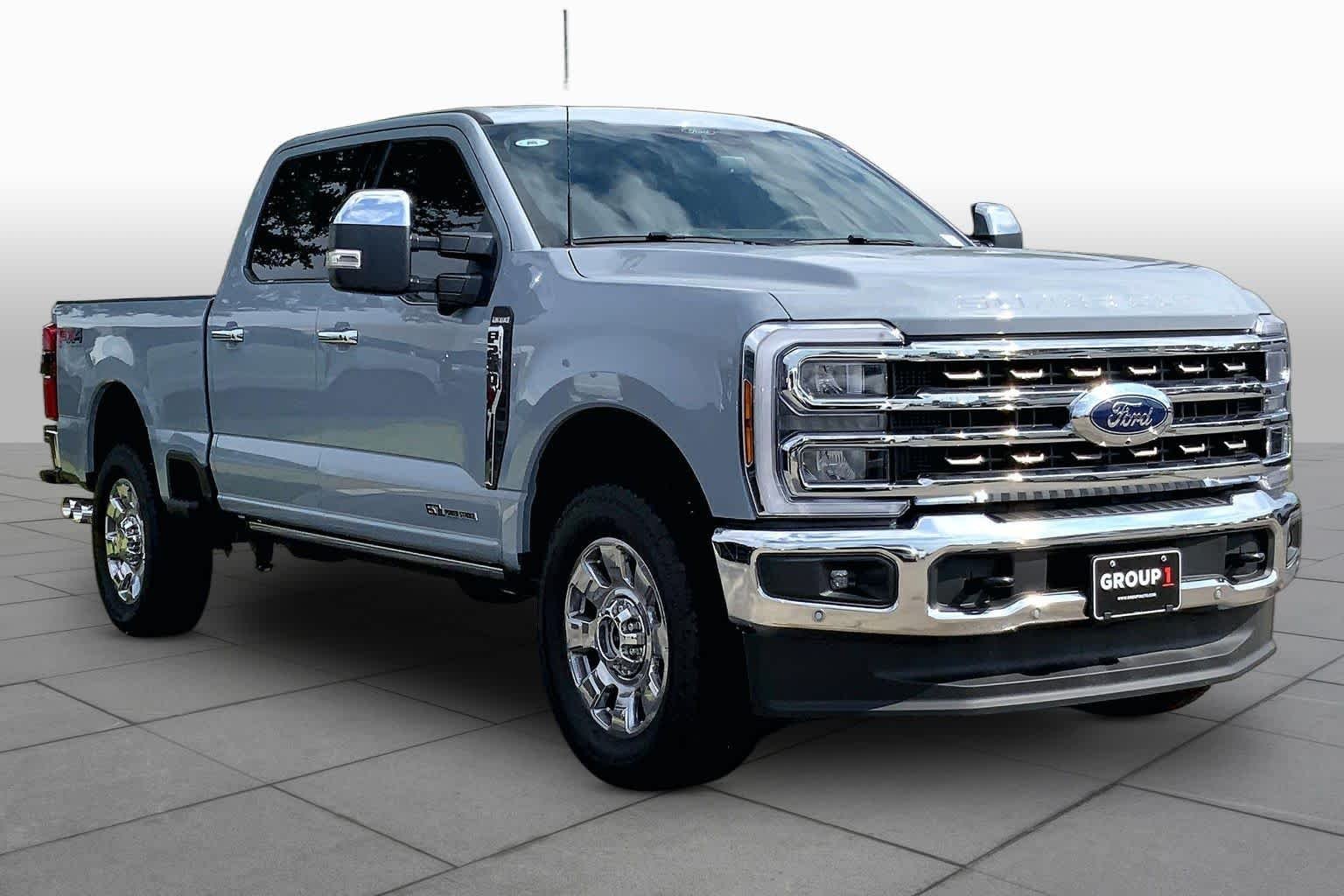 New 2026 Glacier Gray Metallic Tri-Coat Ford F-250® King Ranch® image 2
