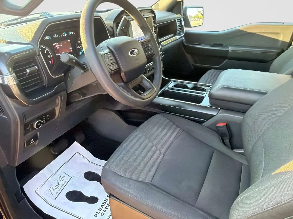 Used 2023 Blue Ford XL image 23