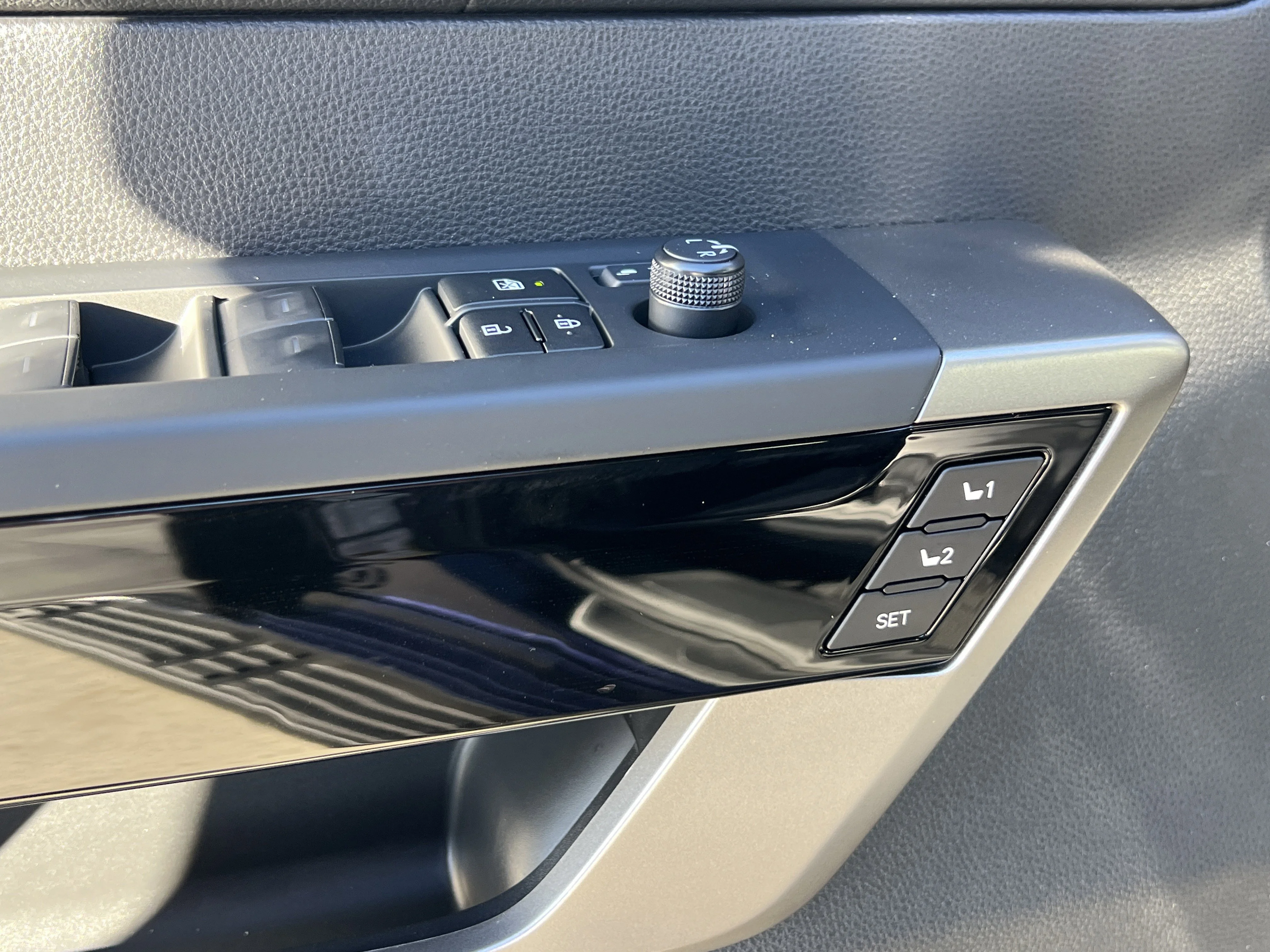 2026 Toyota Sequoia Limited - Photo 27