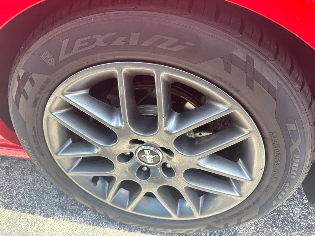 Used 2013 Red Ford V6 Premium image 13