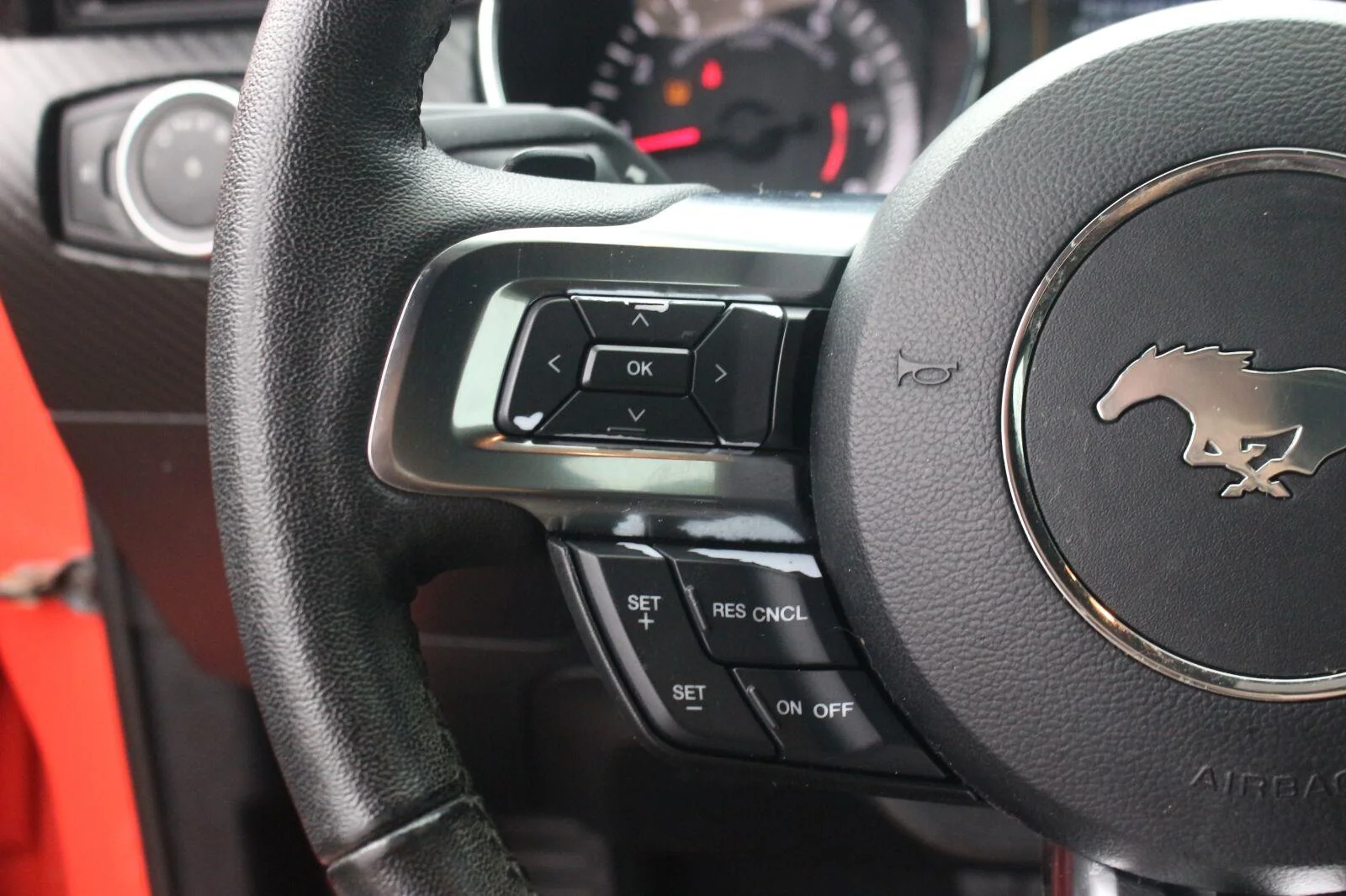 Used 2016  Ford V6 image 19