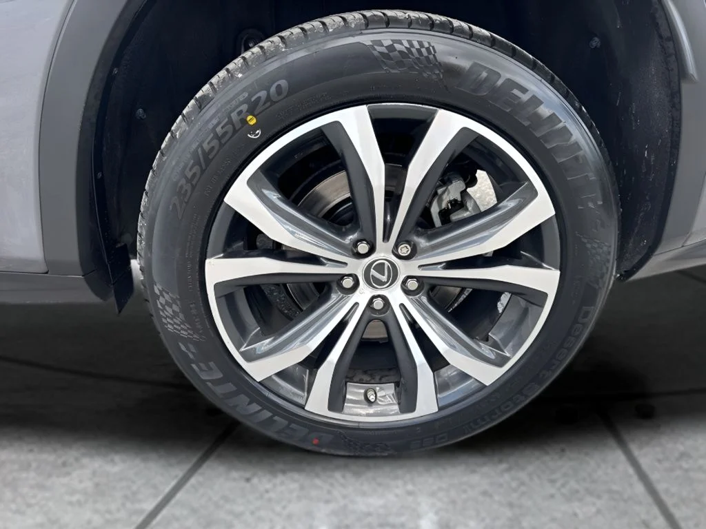 Used 2018 Gray Lexus 350 image 32