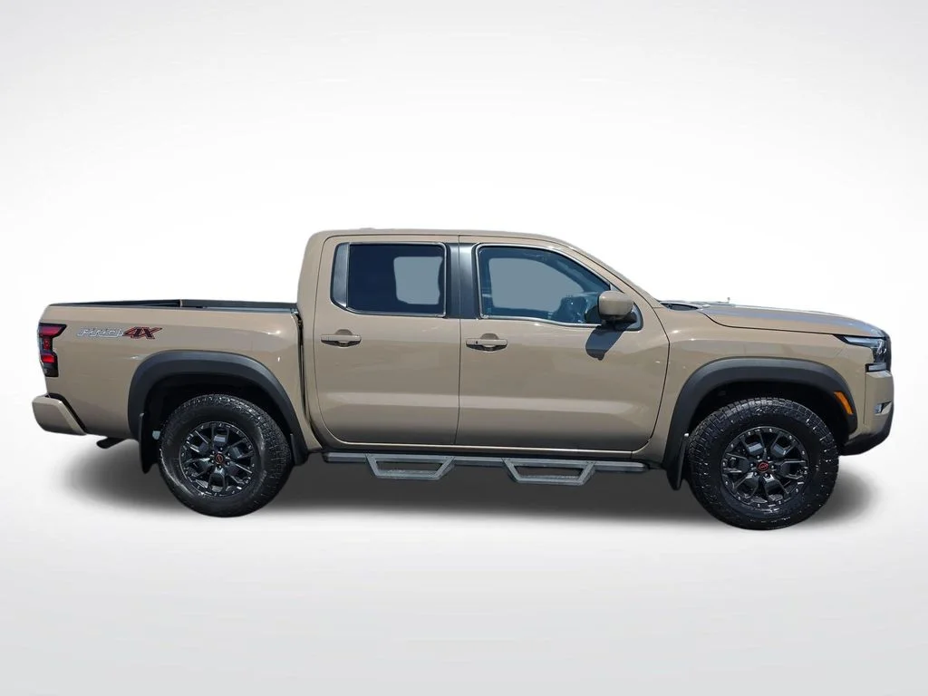 Used 2023 Beige Nissan PRO-4X image 5
