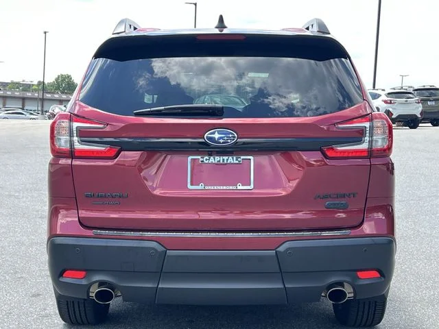 Used 2025 Red Subaru Onyx Edition Touring image 12