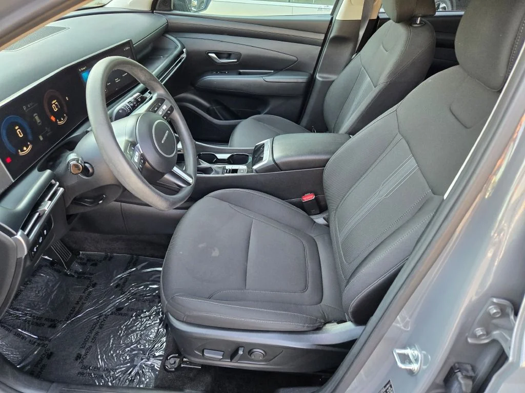 Used 2025 Gray Hyundai SEL image 21