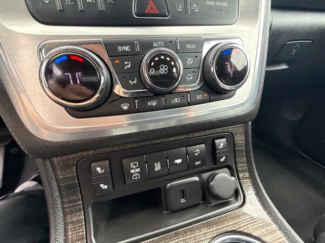 Used 2017 Black GMC Limited image 36