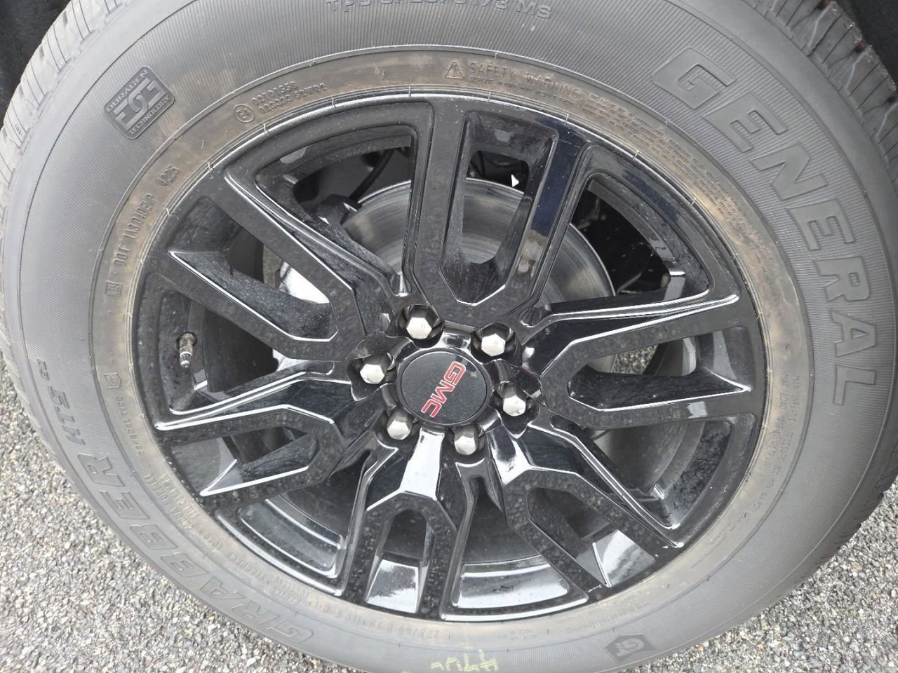 2026 GMC Sierra 1500 Pro - Photo 11